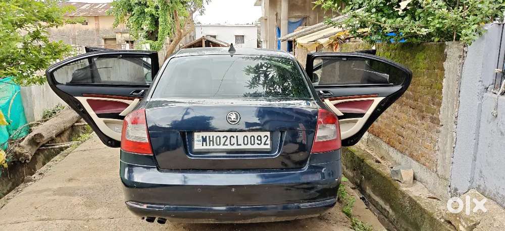 Skoda Laura 2012 Diesel Well Maintained
