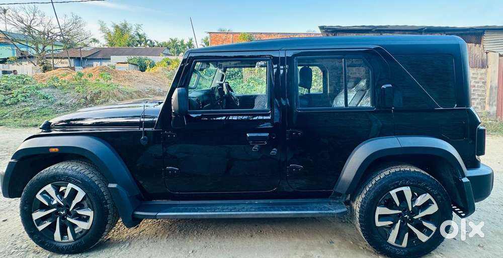 Mahindra Thar Roxx Ax7 L Diesel Mt 4wd, 2026, Diesel