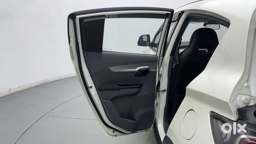 Mahindra Kuv100 Nxt 1.2 K6 Plus Diesel 6 Str, 2018, Petrol