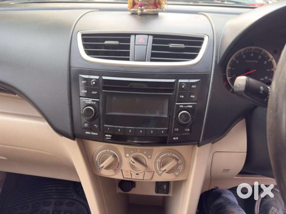Maruti Suzuki Dzire 1.2 Vxi, 2016, Petrol