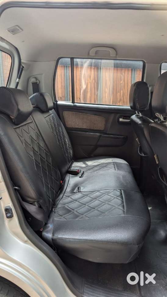 Maruti Suzuki Wagon R Stingray 1.0 Vxi Plus Amt, 2017, Petrol