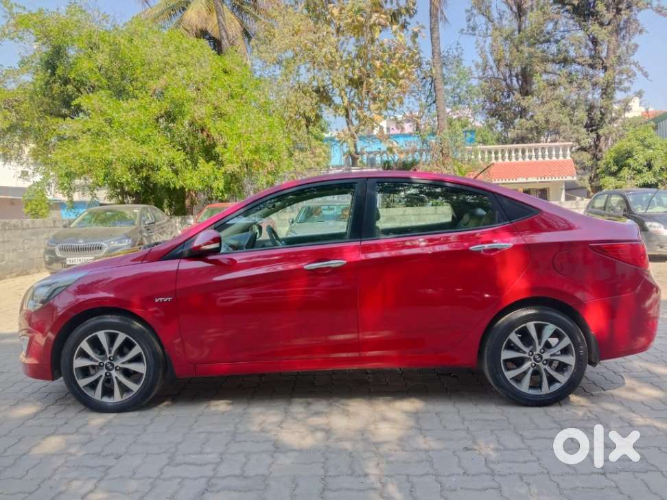 Hyundai Verna 1.6 S (o) Vtvt At, 2015, Petrol