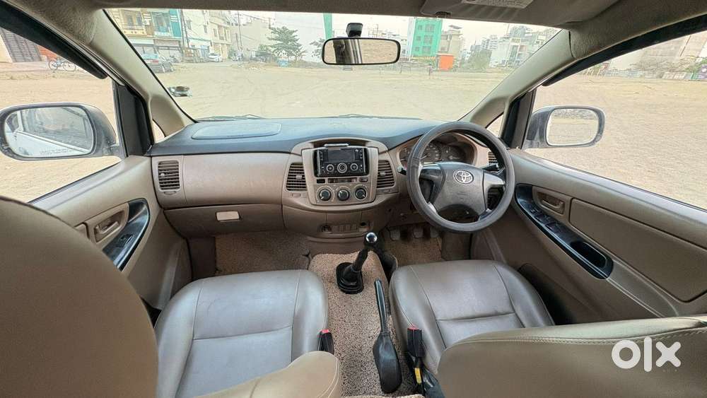 Toyota Innova 2.5 G (diesel) 7 Seater, 2015, Diesel