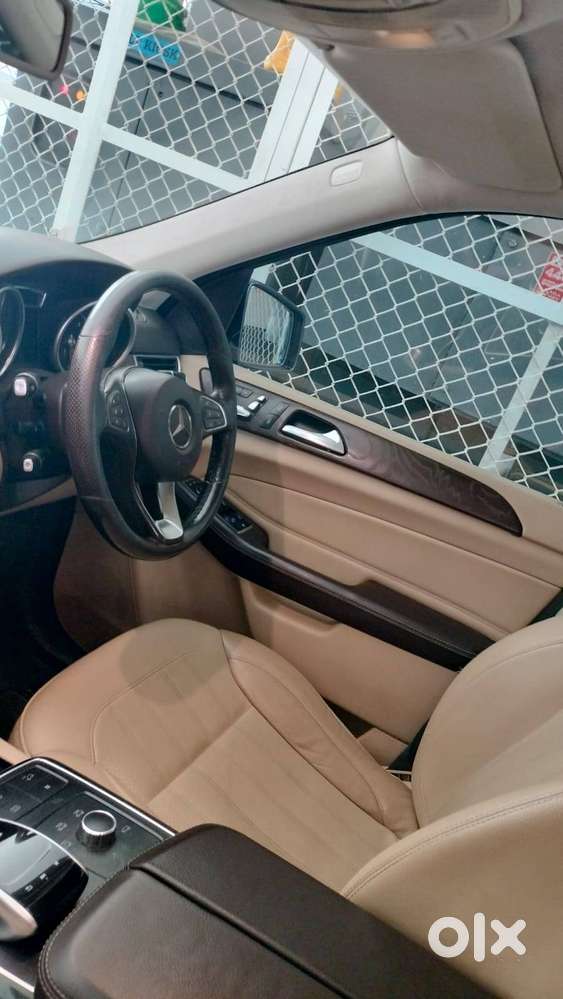 DL Reg 2017 Mercedes-Benz GLE 350d 4MATIC - V6 Diesel - New Condition