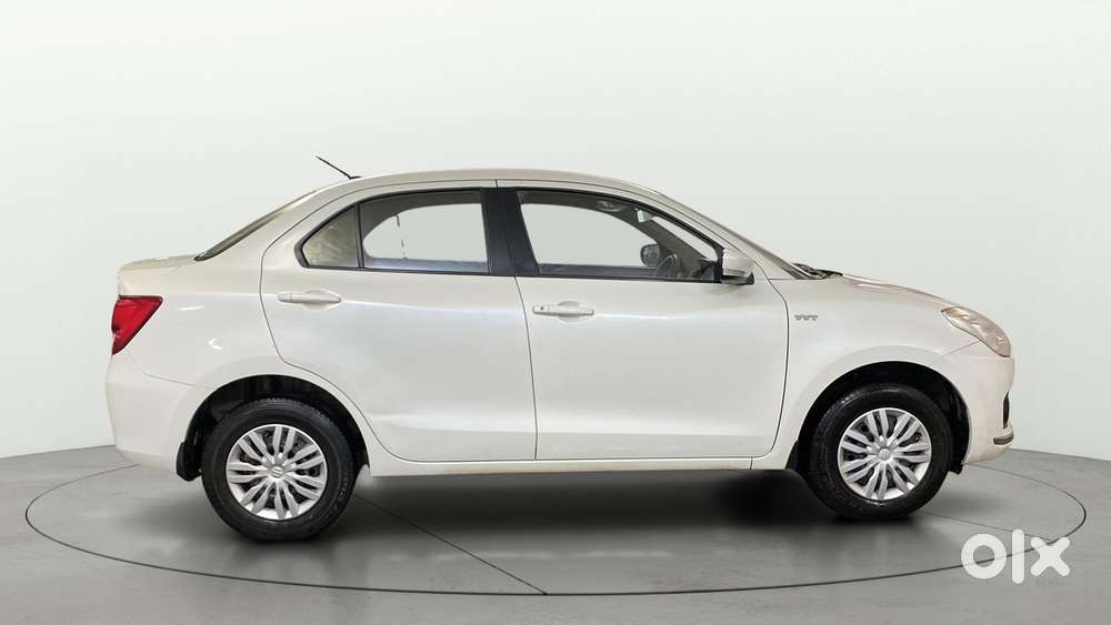 Maruti Suzuki Swift Dzire 1.2 Vxi Bsiv, 2017, Petrol