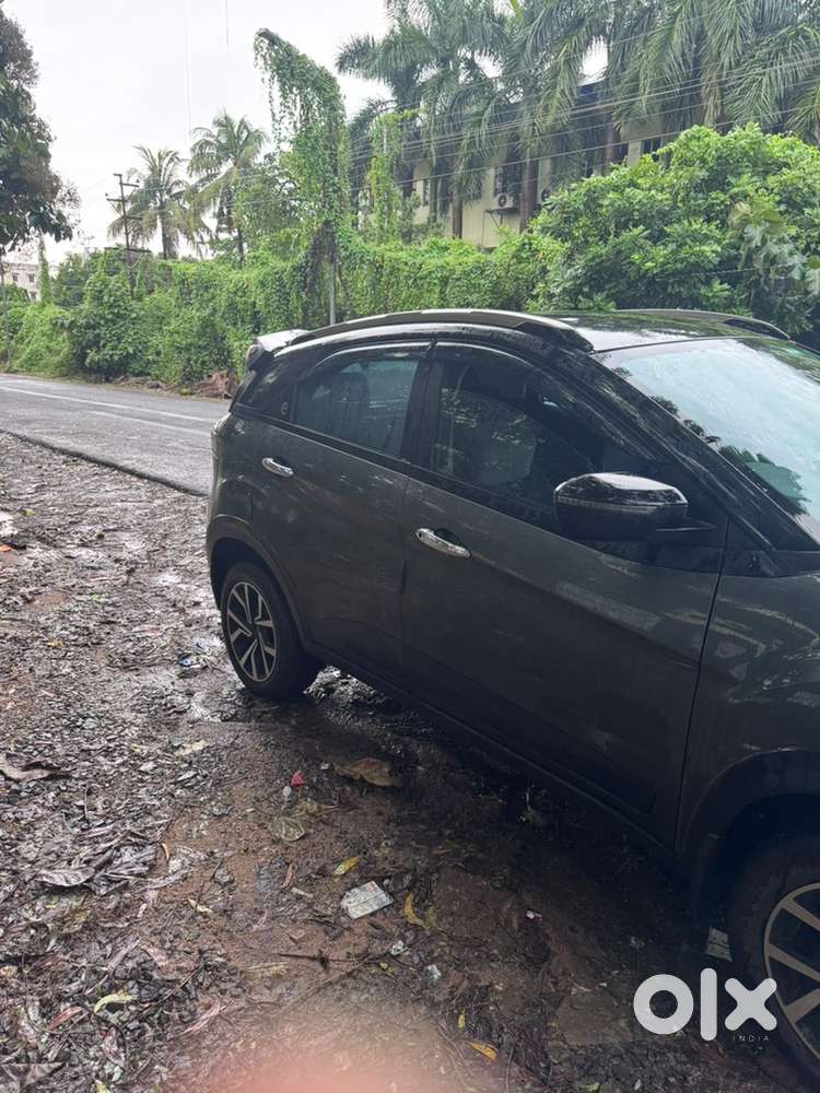 Tata Nexon Petrol 2024