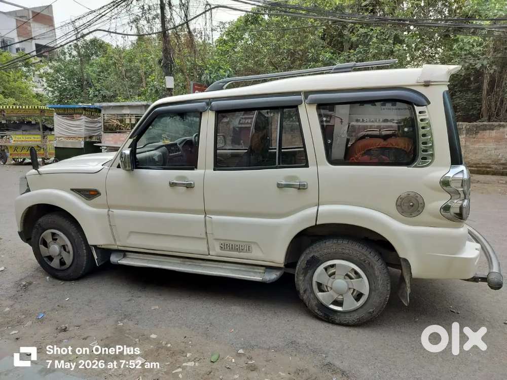 Mahindra Scorpio 2016