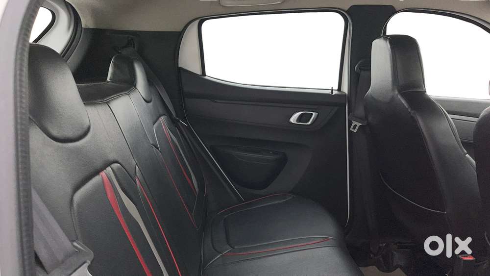 Renault Kwid 2019-ongoing 1.0 Rxt (o), 2020, Petrol