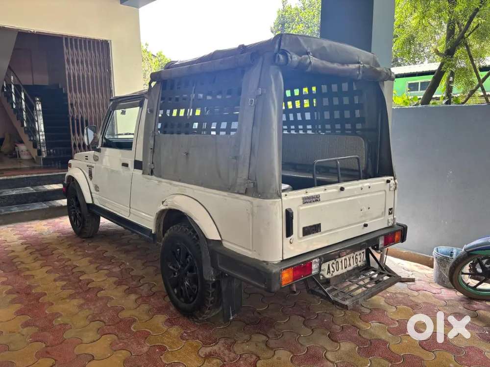 2018 Gypsy Maruti Suzuki