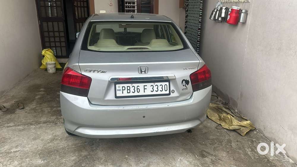 Honda City Hybrid 2010 Without Passing