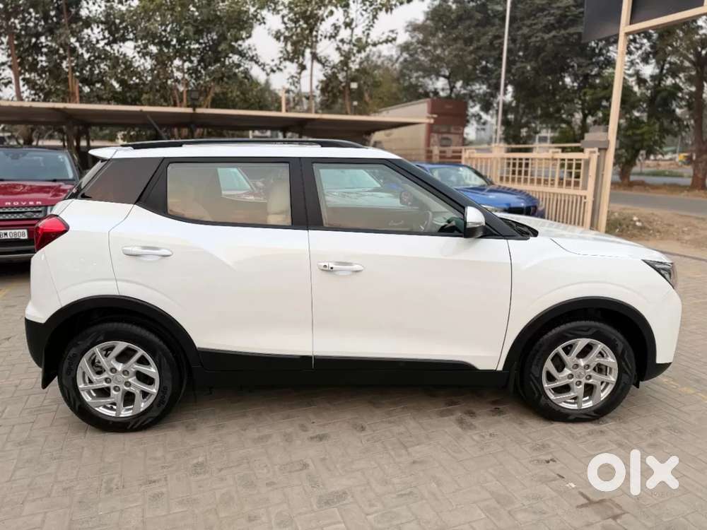 Mahindra Xuv300 W8 Option, 2024, Petrol