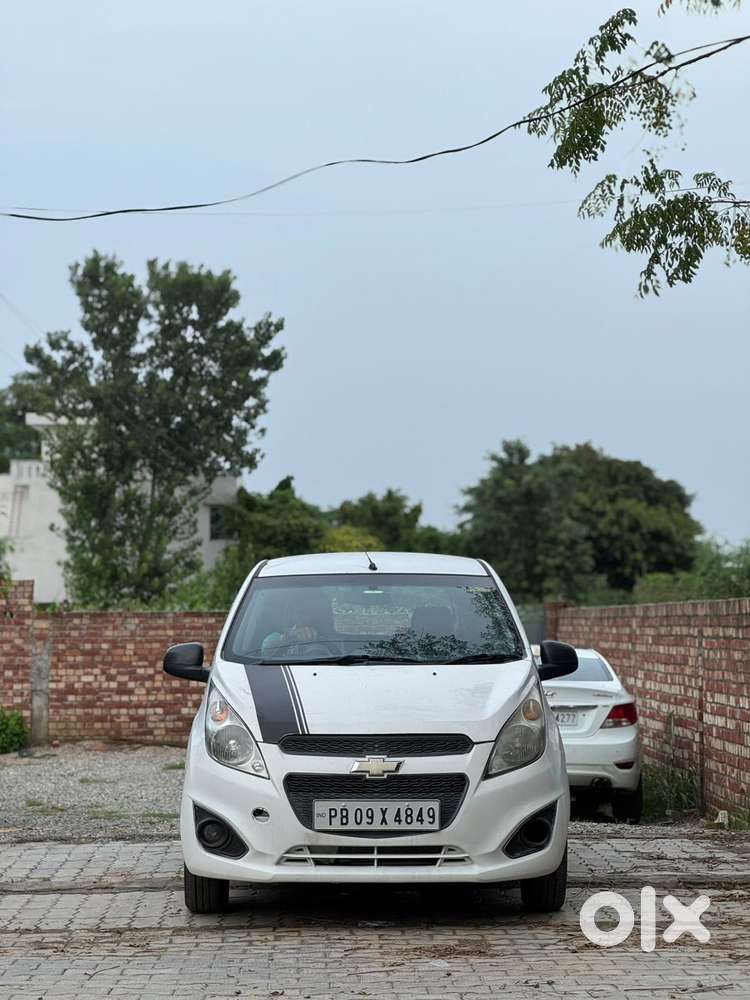 Chevrolet Beat, 2015, Petrol