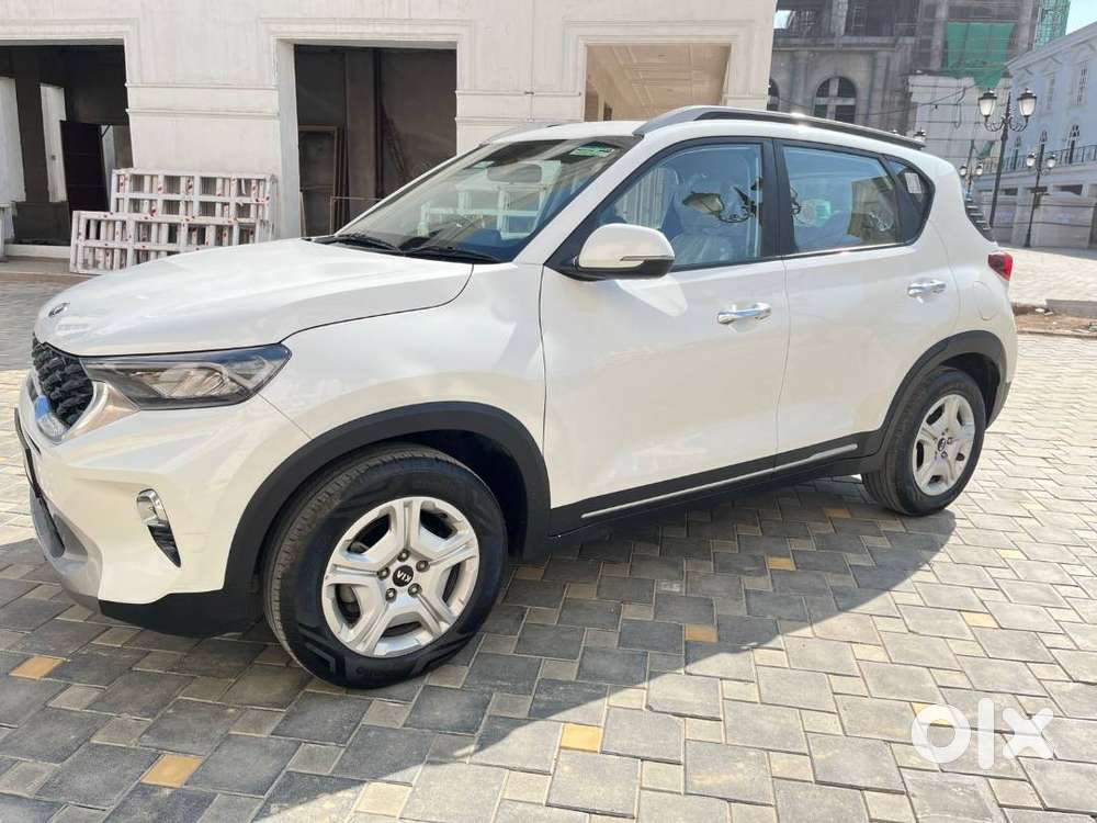 Kia Sonet 12000 Km's New Condition Sunroof