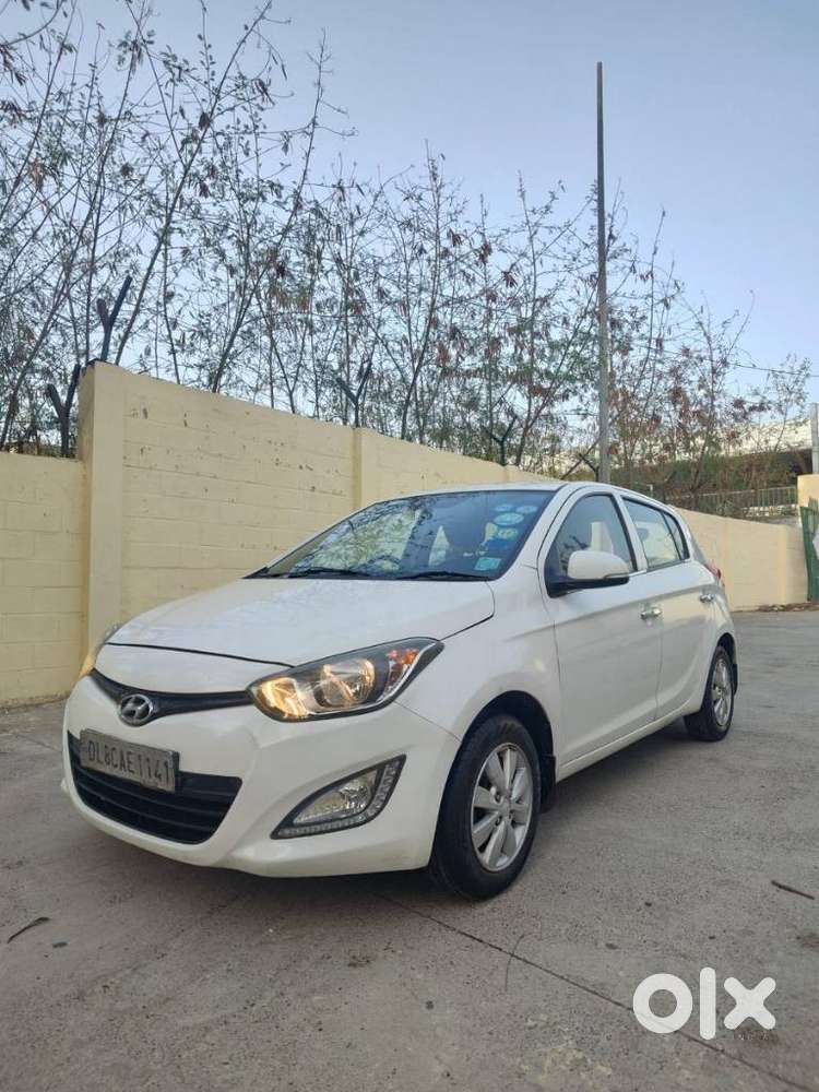 Hyundai I20 Sportz 1.2 Bs-iv, 2013, Cng & Hybrids
