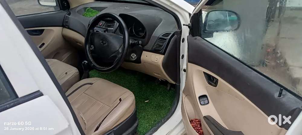 Hyundai Eon Magna 2013 Car
