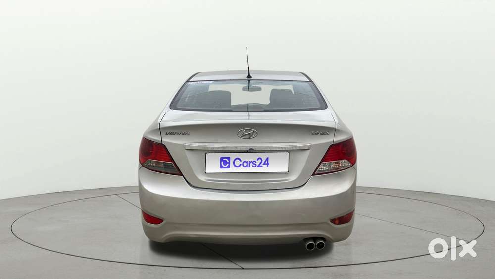 Hyundai Verna Fluidic 1.6 Vtvt Sx, 2013, Petrol
