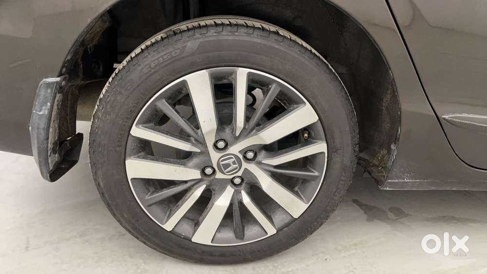 Honda City Vx Petrol Mt, 2023, Petrol