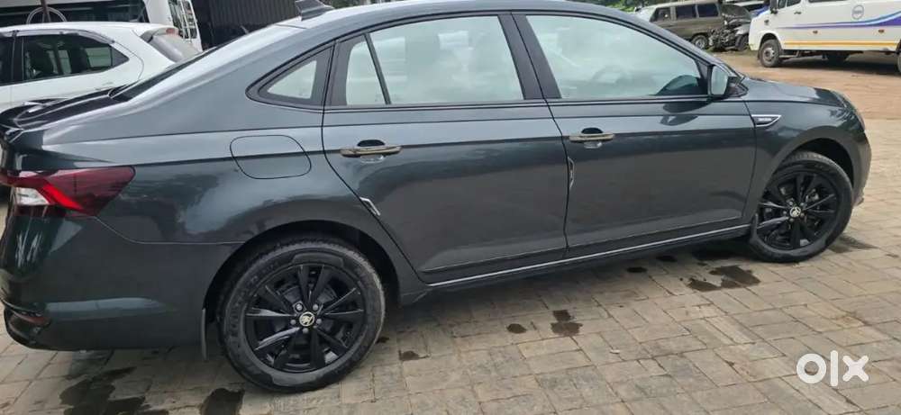 Skoda Slavia 1.5 Tsi 2025
