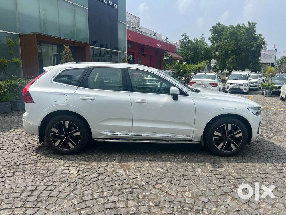 Volvo Xc60 2.0 B5 Ultimate, 2026, Petrol