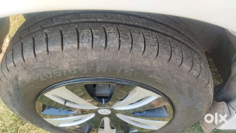 Toyota Innova 2013 Diesel Well Maintained