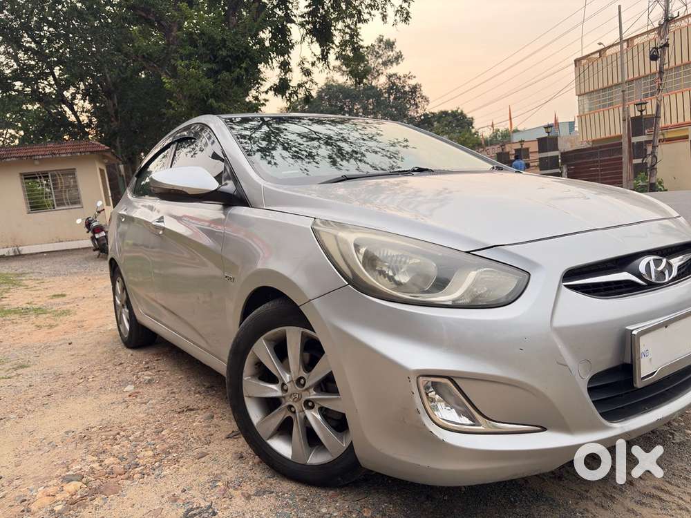 Hyundai Fluidic Verna 2012 Year