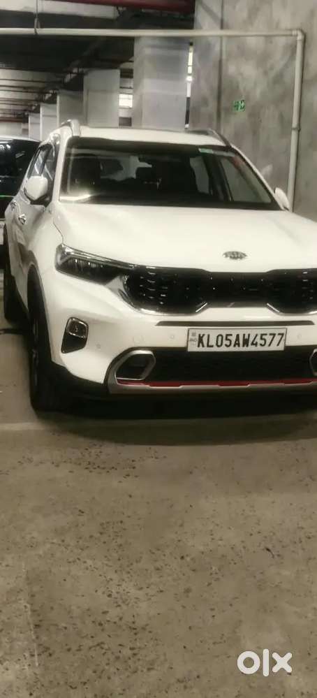 Kia Sonet 2020 Diesel Well Maintained .good Condition Tyre And Battery
