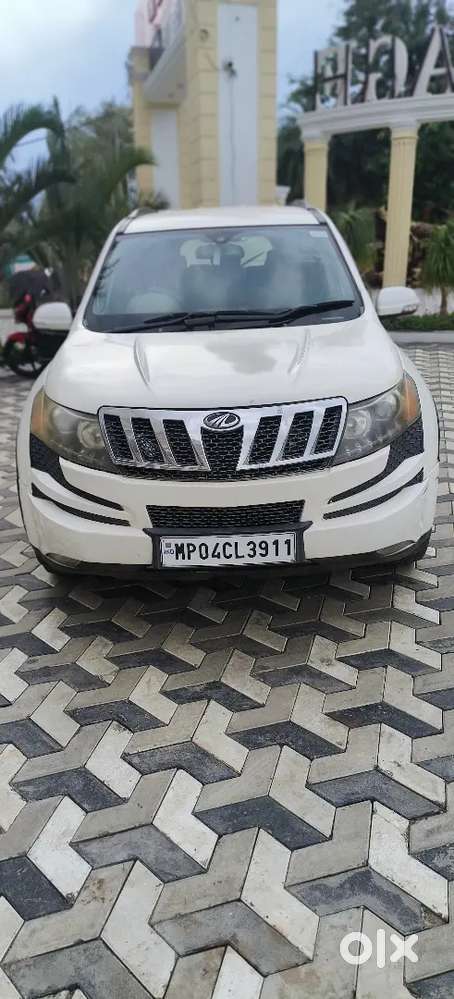 Mahindra Xuv500 2013 Diesel 95000 Km Driven