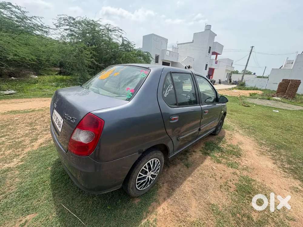 Tata Indigo Ecs 2011 Diesel (argent Sell)
