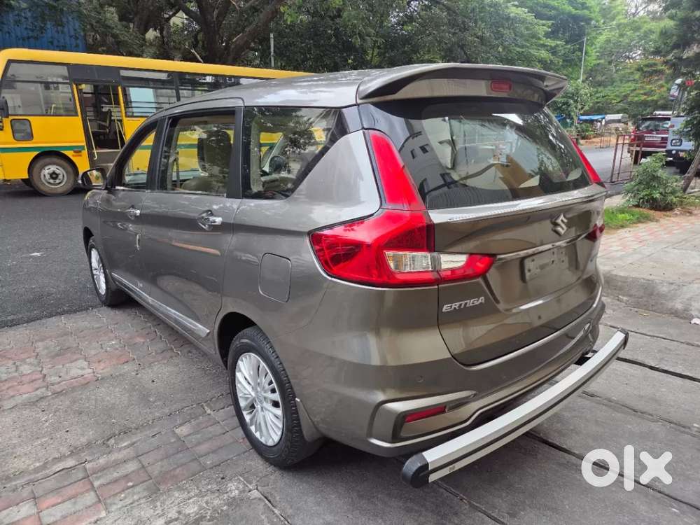 Maruti Suzuki Ertiga 1.5 Vxi, 2022, Petrol