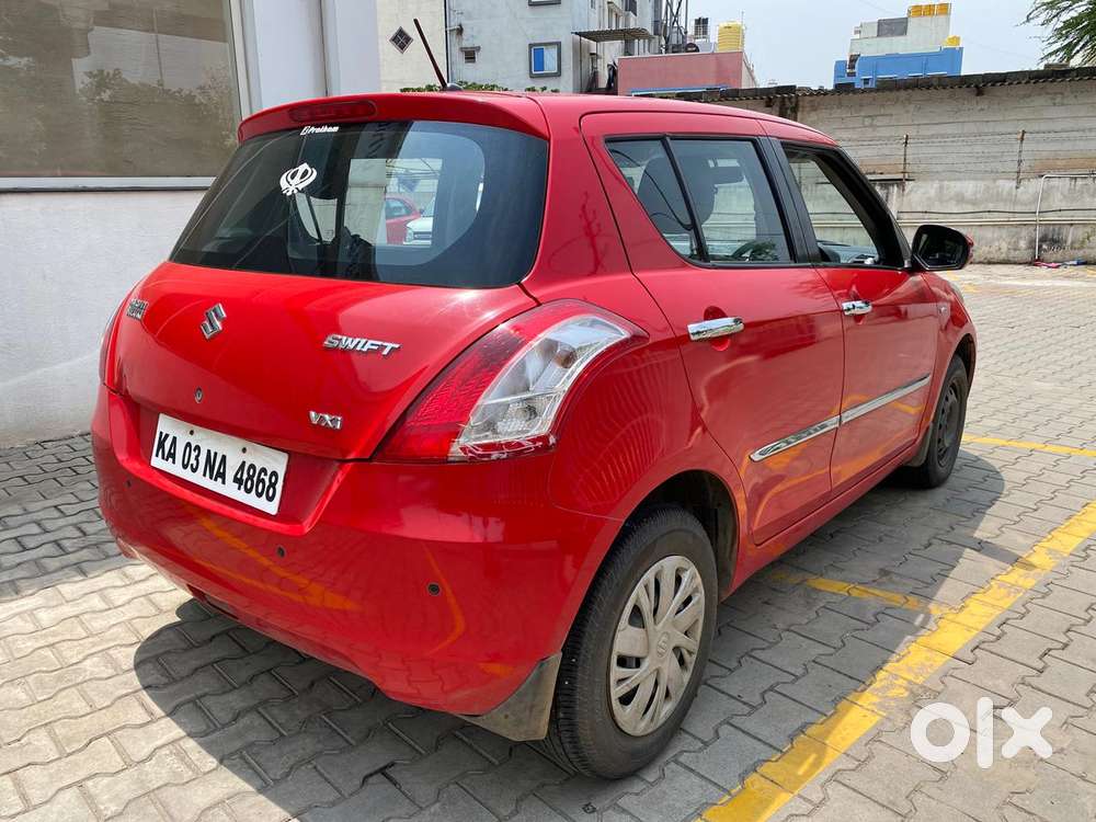 Maruti Suzuki Swift Vxi Optional, 2017, Petrol