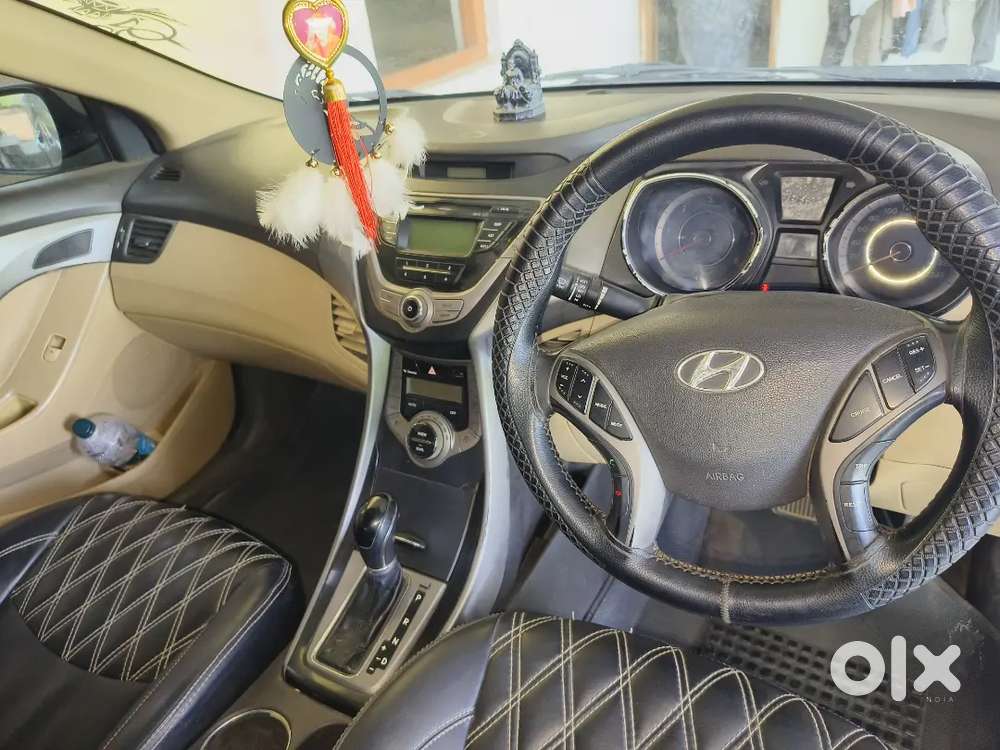Hyundai New Elantra 2012 Diesel 95000 Km Driven