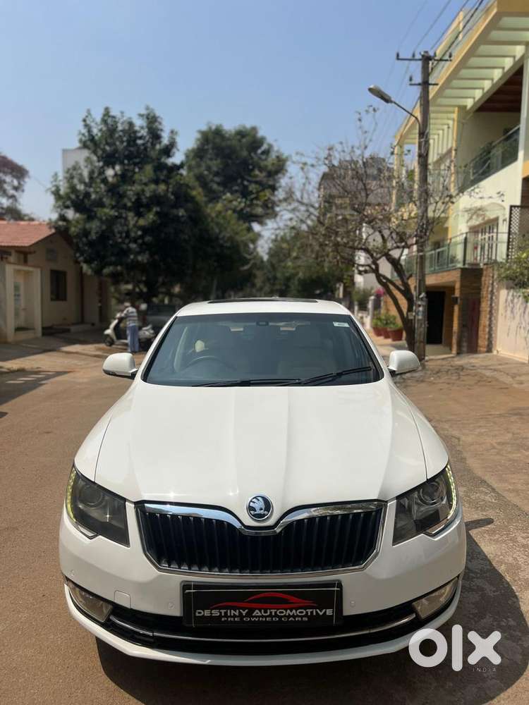Skoda Superb Style 1.8, 2014, Diesel