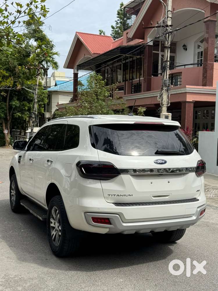 Ford Endeavour 3.2 Titanium 4X4 AT, 2018, Diesel