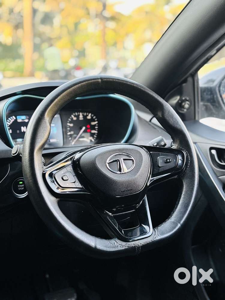 Tata Nexon Ev Xz Plus Dark Edition, 2022, Electric