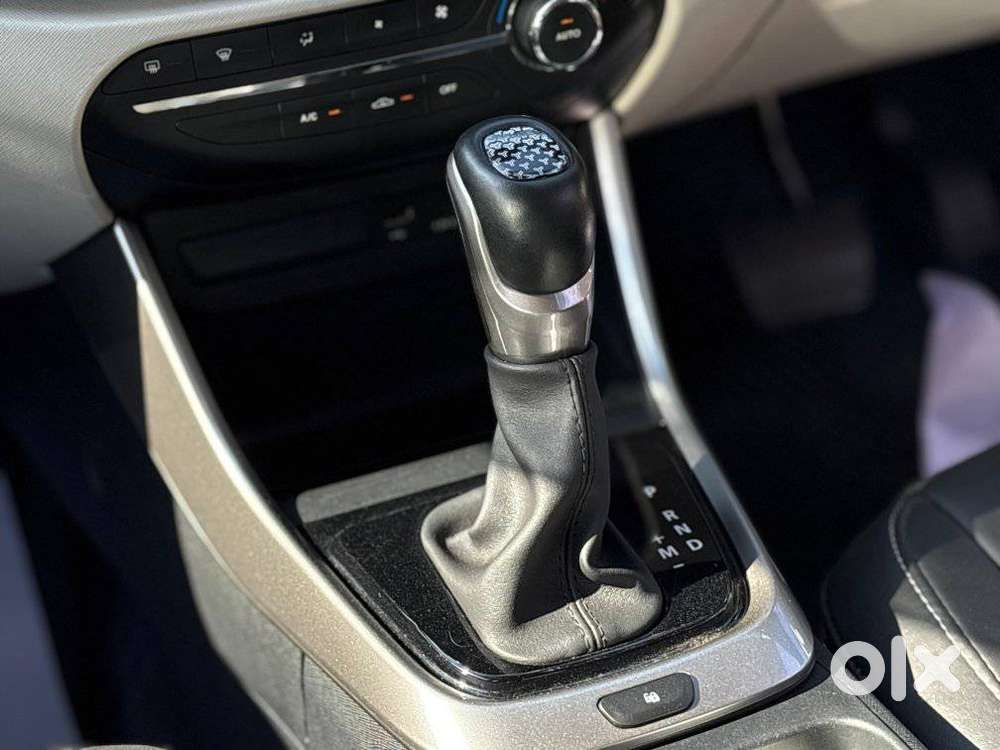 Tata Altroz 1.2 Xza Petrol Dct, 2023, Petrol