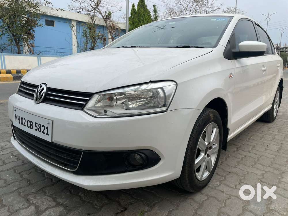 Volkswagen Vento 2010-2013 Petrol Highline, 2011, Petrol