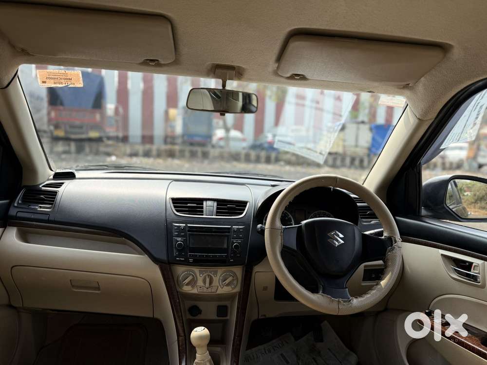 Maruti Suzuki Swift Dzire Vxi Optional, 2016, Petrol