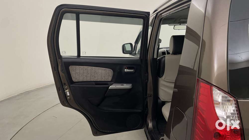 Maruti Suzuki Wagon R 1.0 Vxi Amt, 2016, Petrol