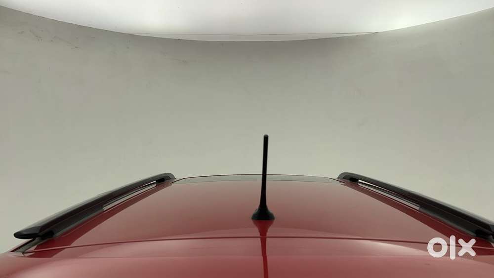 Mahindra Xuv300 1.2 W8 (o) Amt Petrol, 2022, Petrol