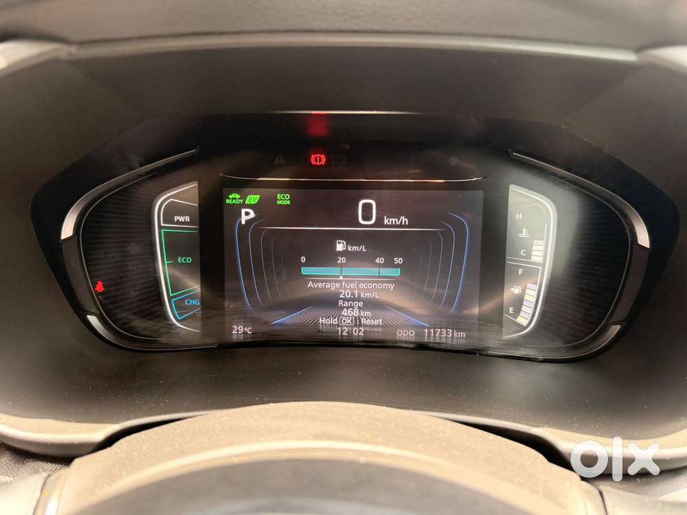 Maruti Suzuki Grand Vitara 1.5 Alpha Smart Hybrid Dual Tone, 2023, P..