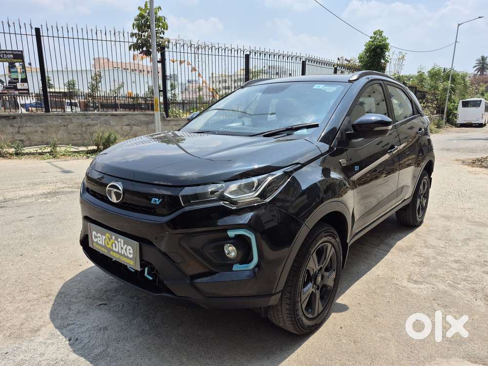 Tata Nexon Ev Max 3.3 Kw Xz Plus Lux Dark Edition, 2023, Electric