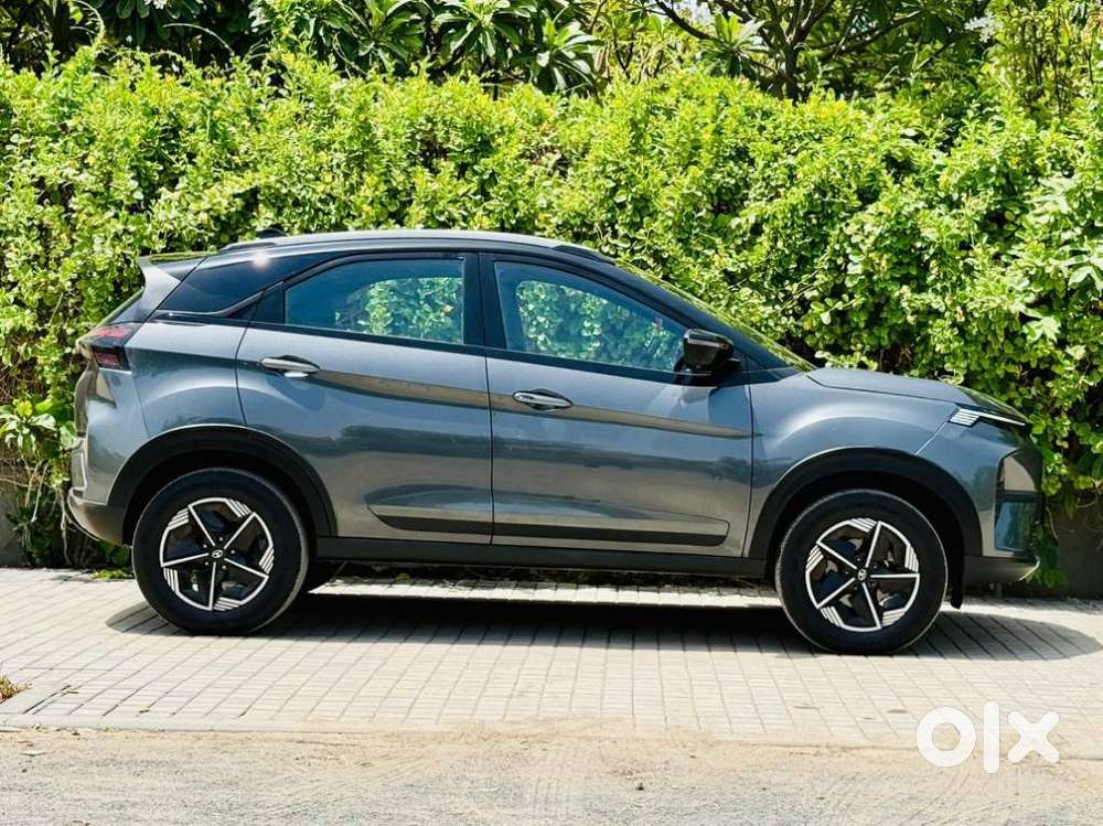 Tata Nexon Fearless Plus S 1.2 Revotron Petrol 7 Dca Dt, 2024, Cng &..