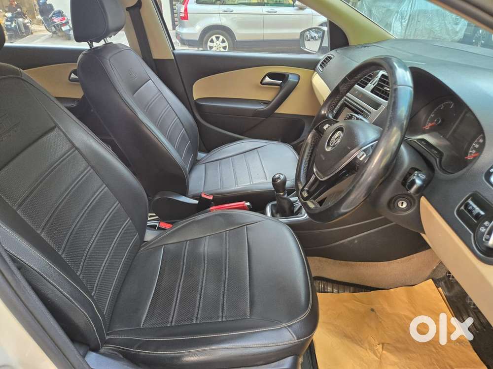 Volkswagen Polo 2016 Year