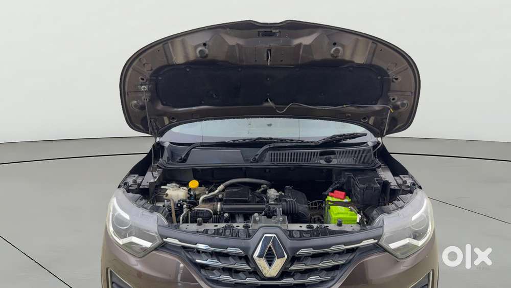 Renault Triber Rxz, 2023, Petrol