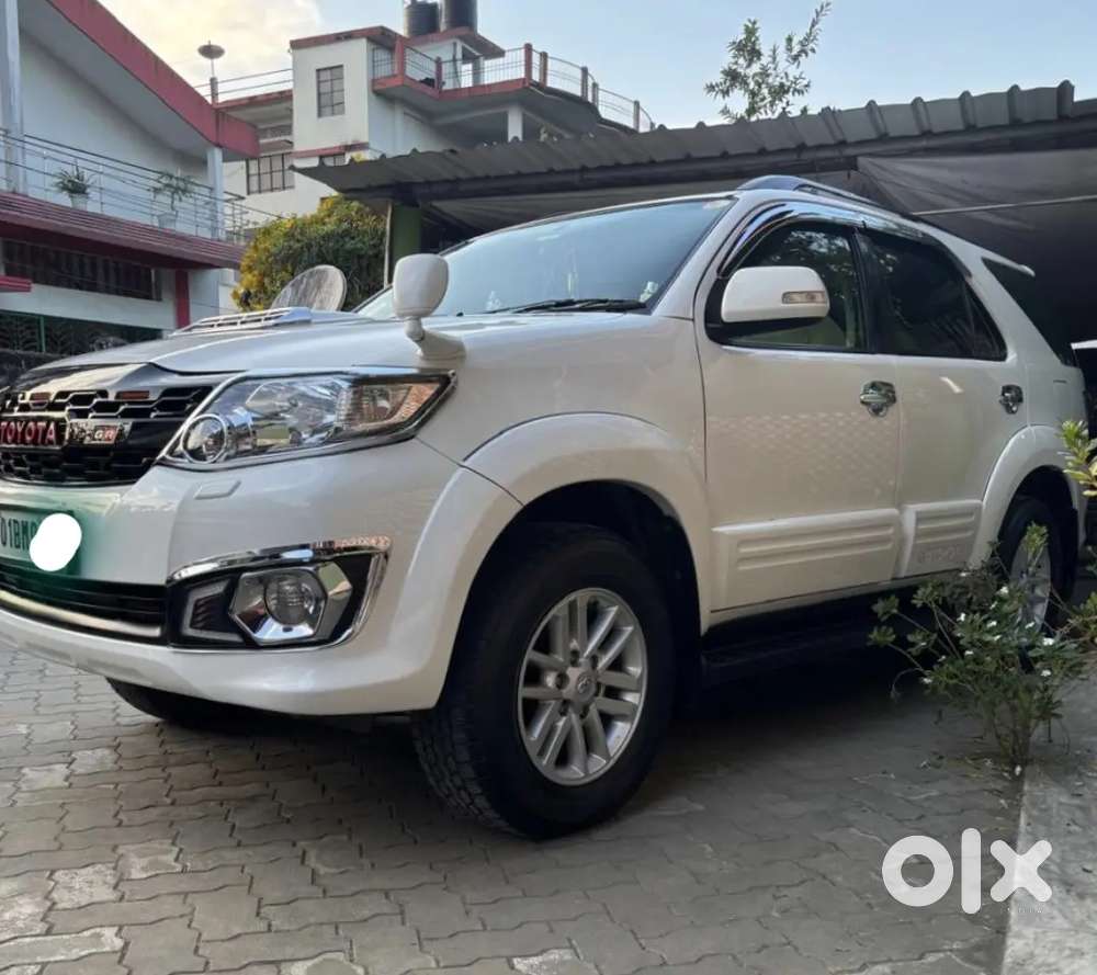 Toyota Fortuner 2014 Diesel 160000 Km Driven