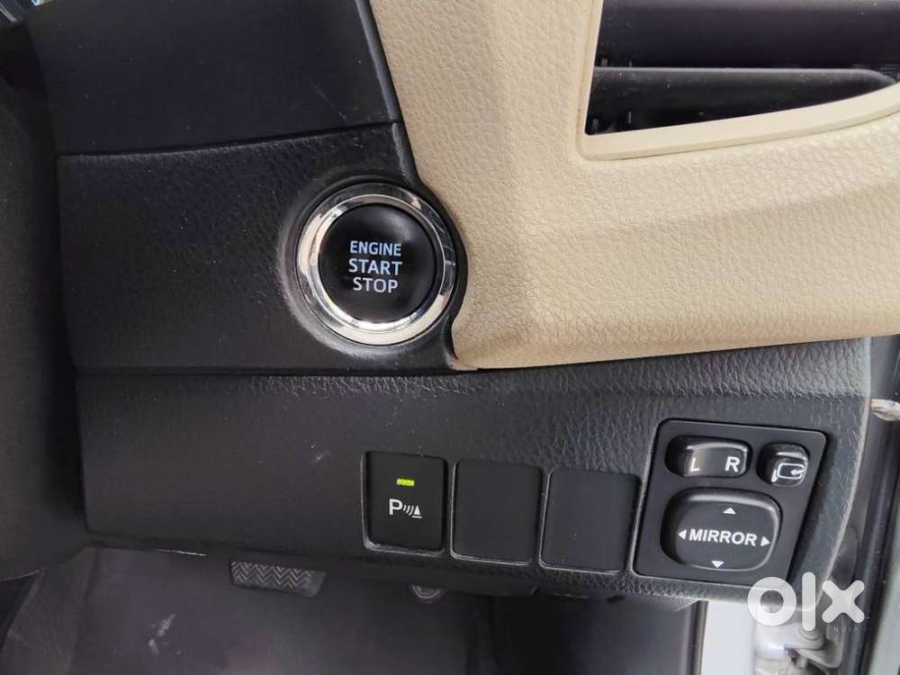 Toyota Corolla Altis 2013-2017 Vl Mt, 2016, Petrol