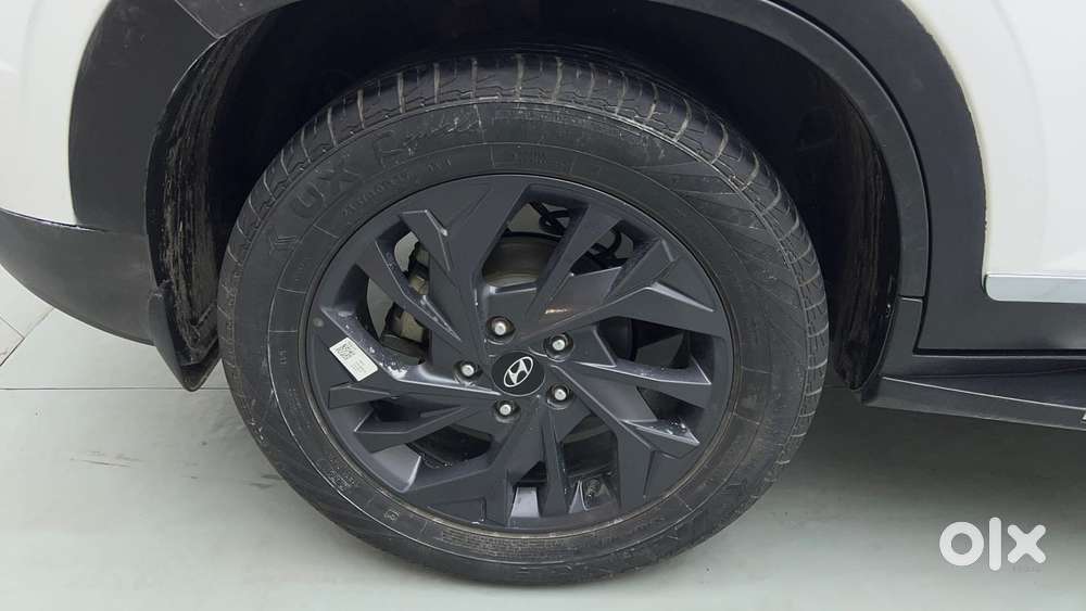 Hyundai Creta Sx (o) 1.5 Petrol Cvt Knight, 2023, Petrol