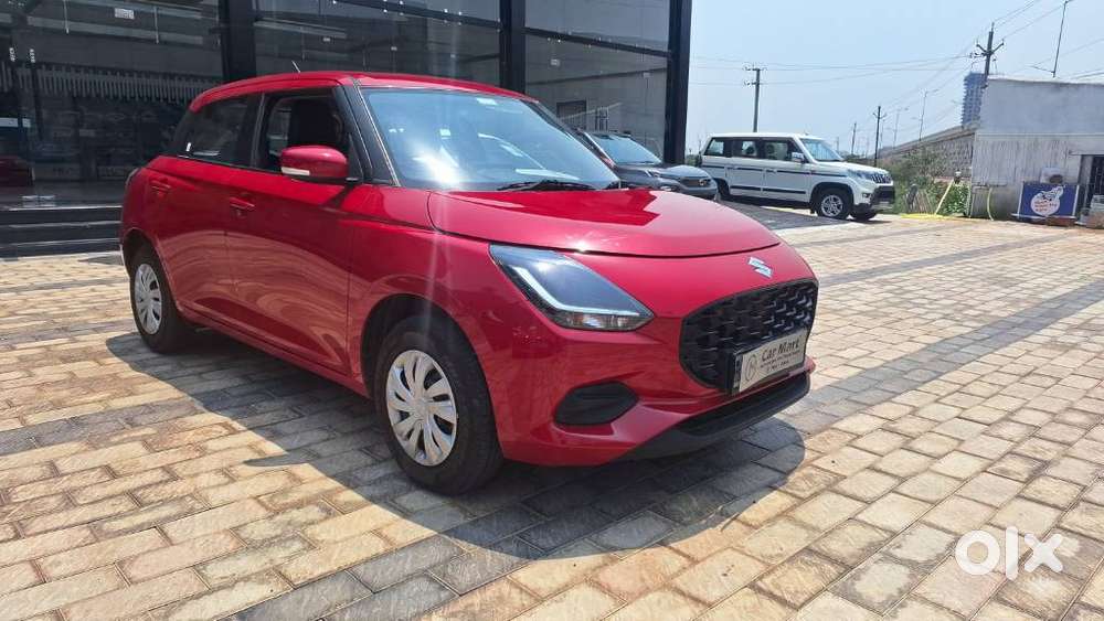 Maruti Suzuki Swift Vxi + Manual, 2026