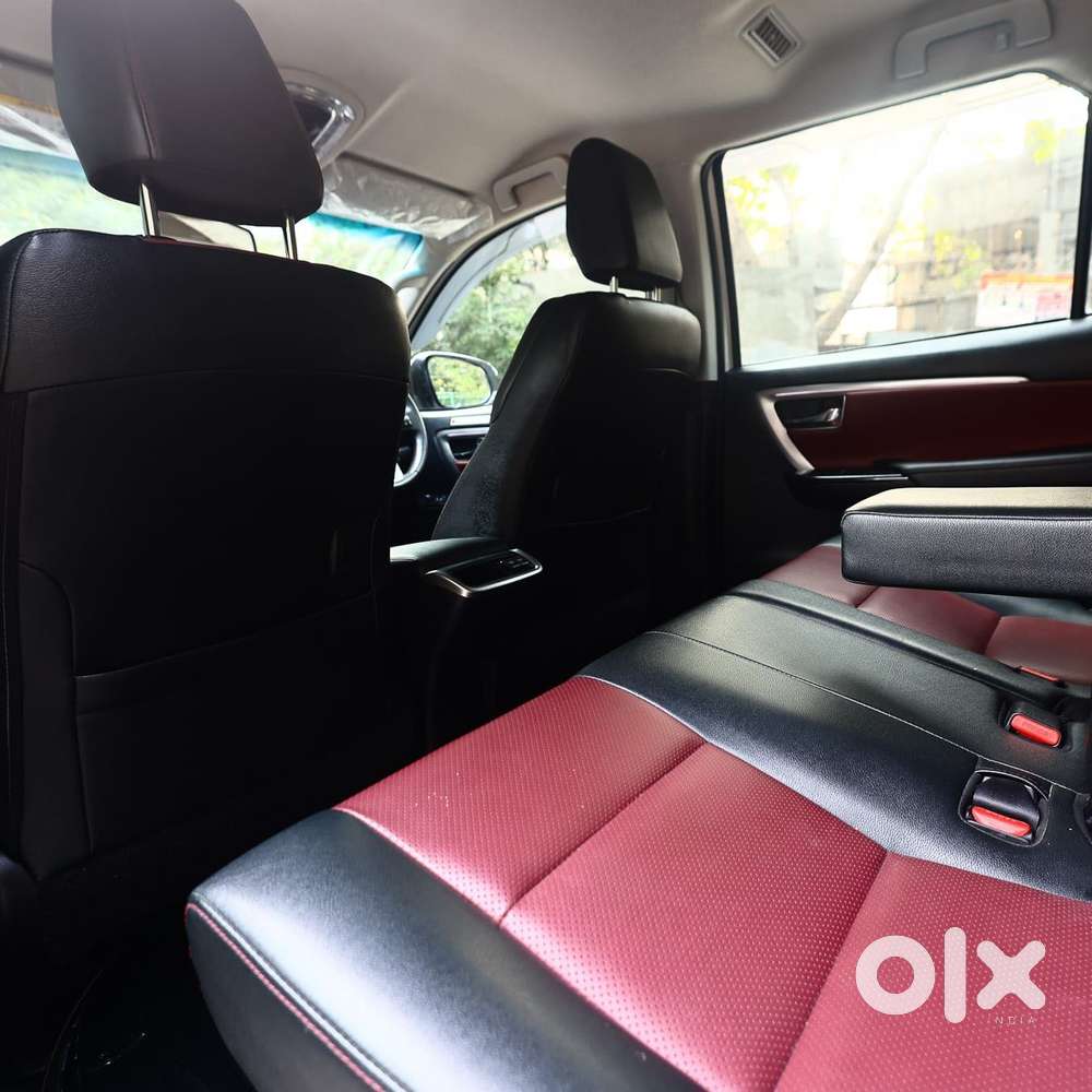 Toyota Fortuner Legender 4x2 At 2.8, 2025, Diesel