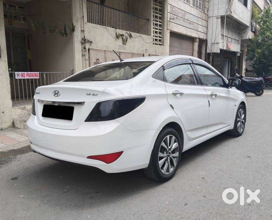 Hyundai Verna Sx Crdi At, 2015, Diesel